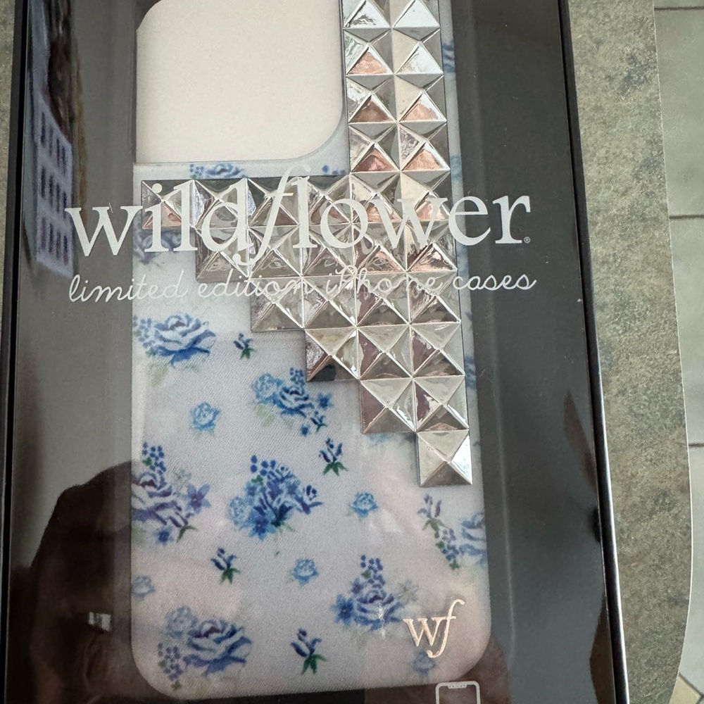 Wildflowers Blue Floral Stud iPhone 15 Pro Case